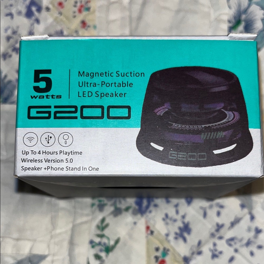 G200 Ultra-Portable LED Speaker